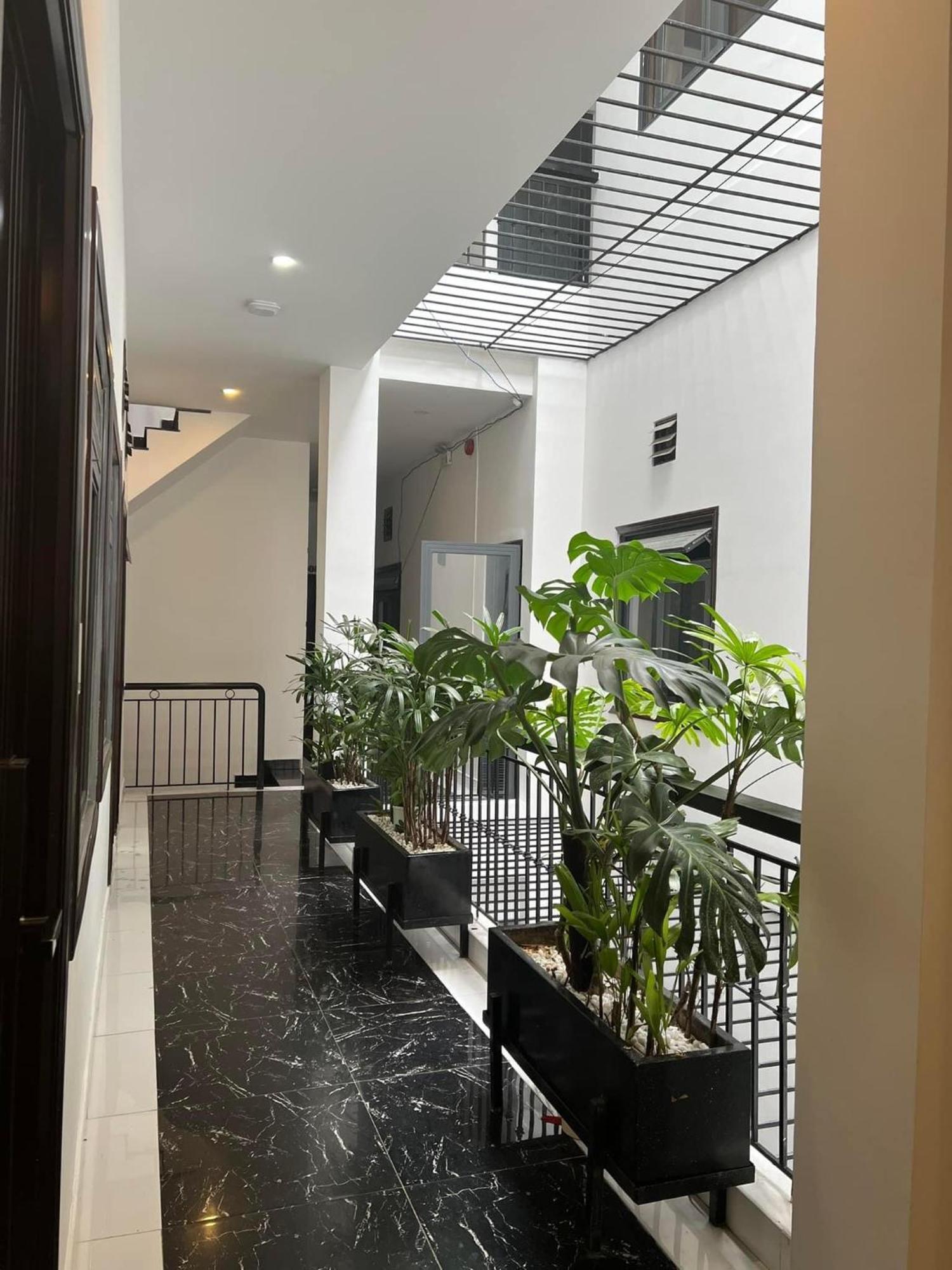 Hotel Apartments Dalat Экстерьер фото
